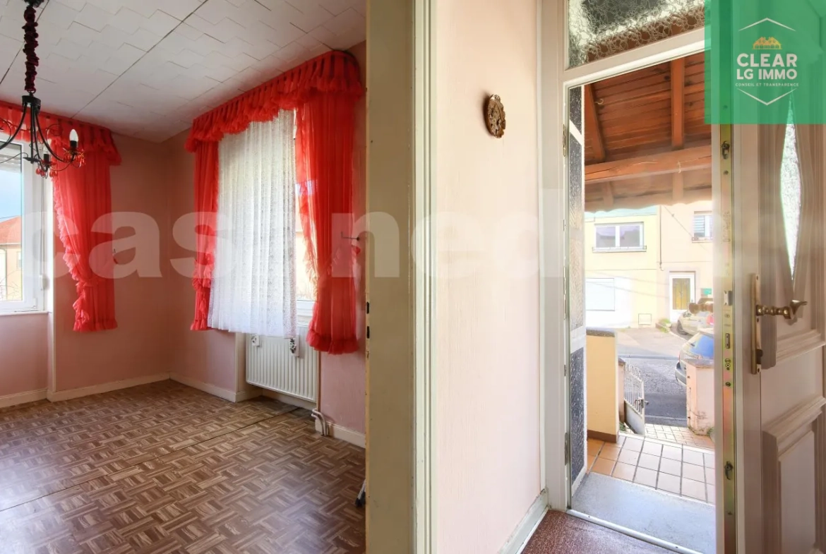Maison à rénover de 116 m² avec 3 chambres à Falck, proche commodités 