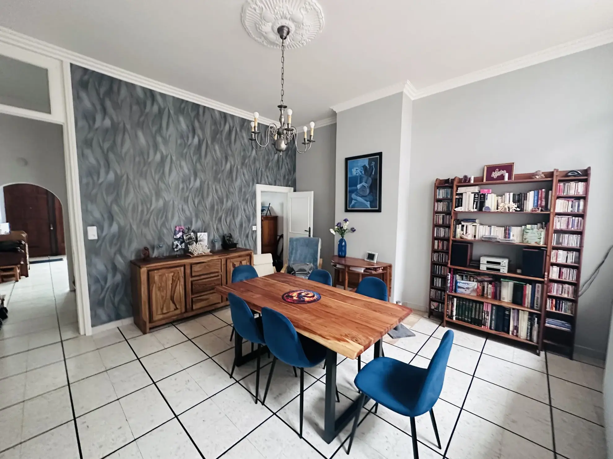Magnifique maison bourgeoise en centre-ville de Douai avec jardin et 4 chambres 