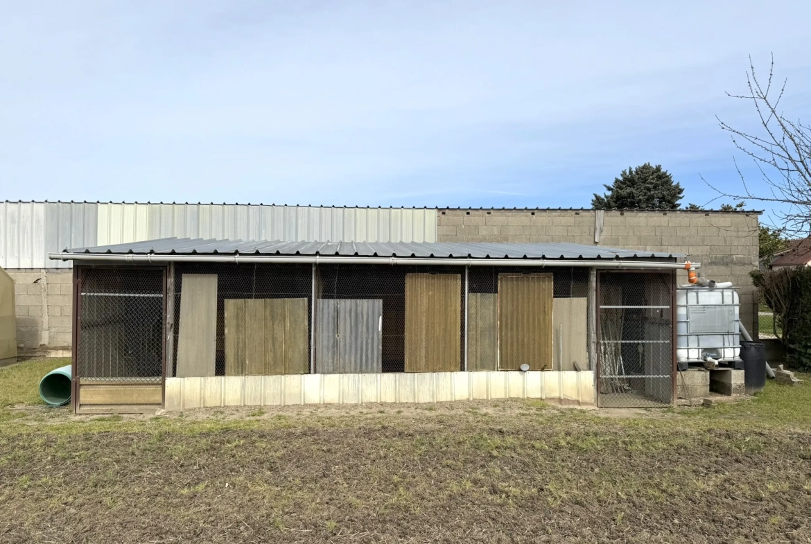 Villa lumineuse de 148 m² avec double garage à Buxeuil 