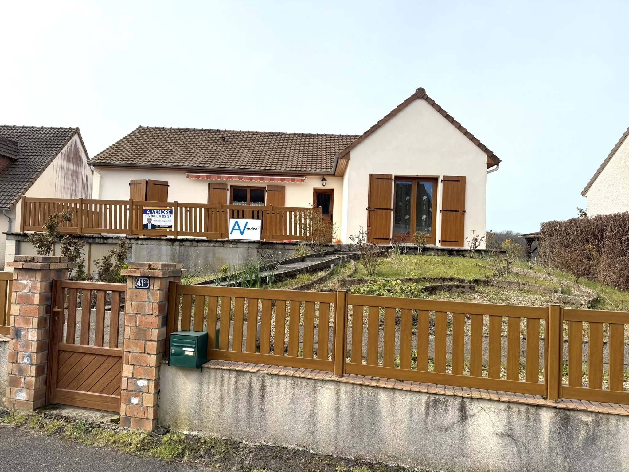 Villa lumineuse de 148 m² avec double garage à Buxeuil 