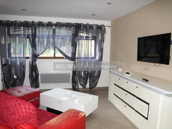 Joli duplex de 50 m² avec terrasse et parking à Cavalaire-sur-Mer 