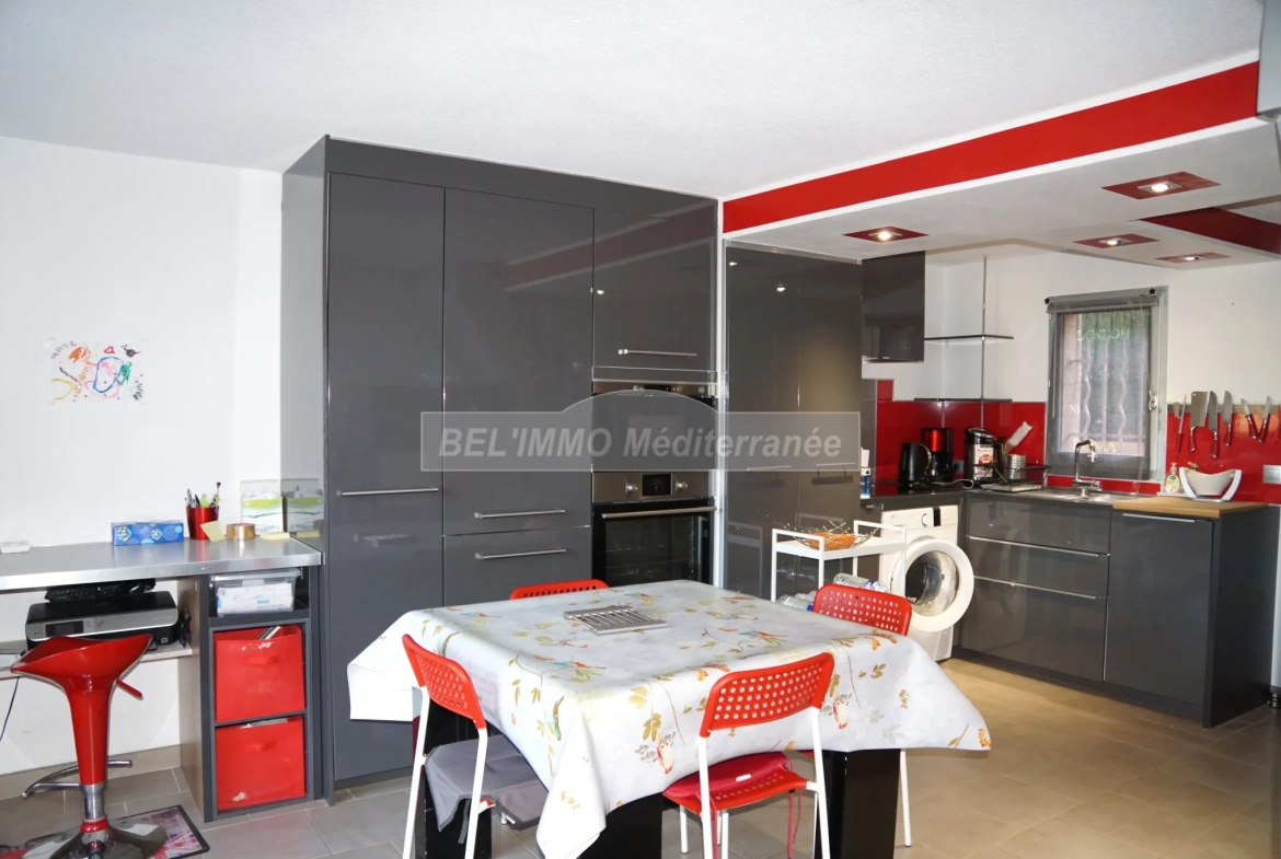 Joli duplex de 50 m² avec terrasse et parking à Cavalaire-sur-Mer 
