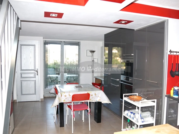 Joli duplex de 50 m² avec terrasse et parking à Cavalaire-sur-Mer