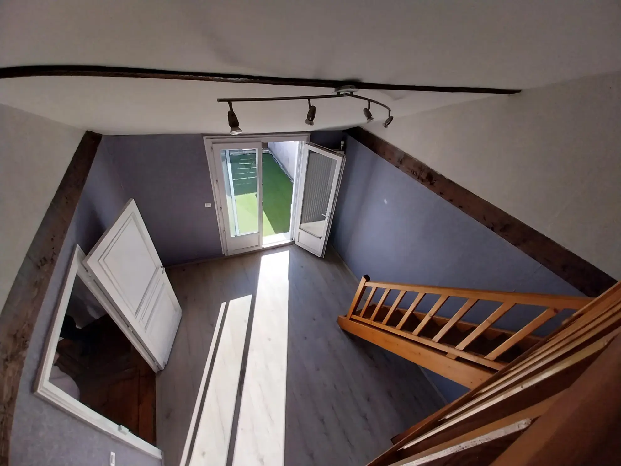 Grande maison avec 5 chambres, garage et jardin à Périgueux, quartier Hôpital 