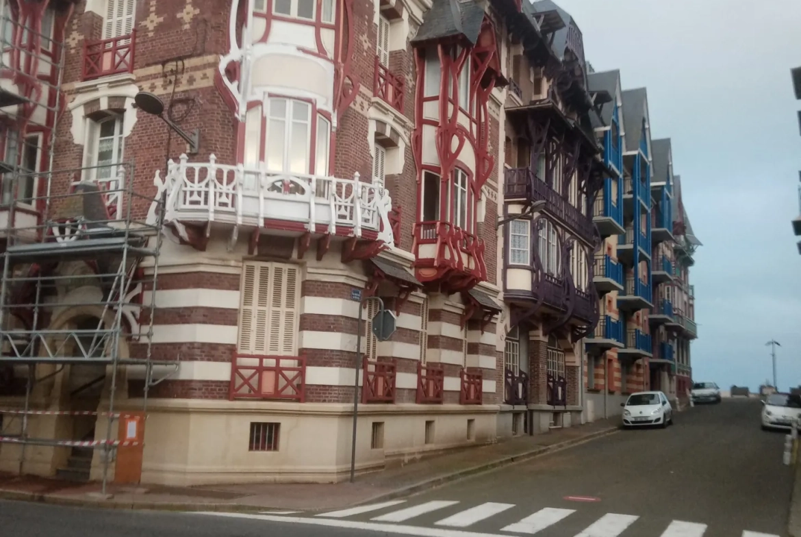 Appartement de 58 m² en bord de mer à Mers-les-Bains avec balcon 