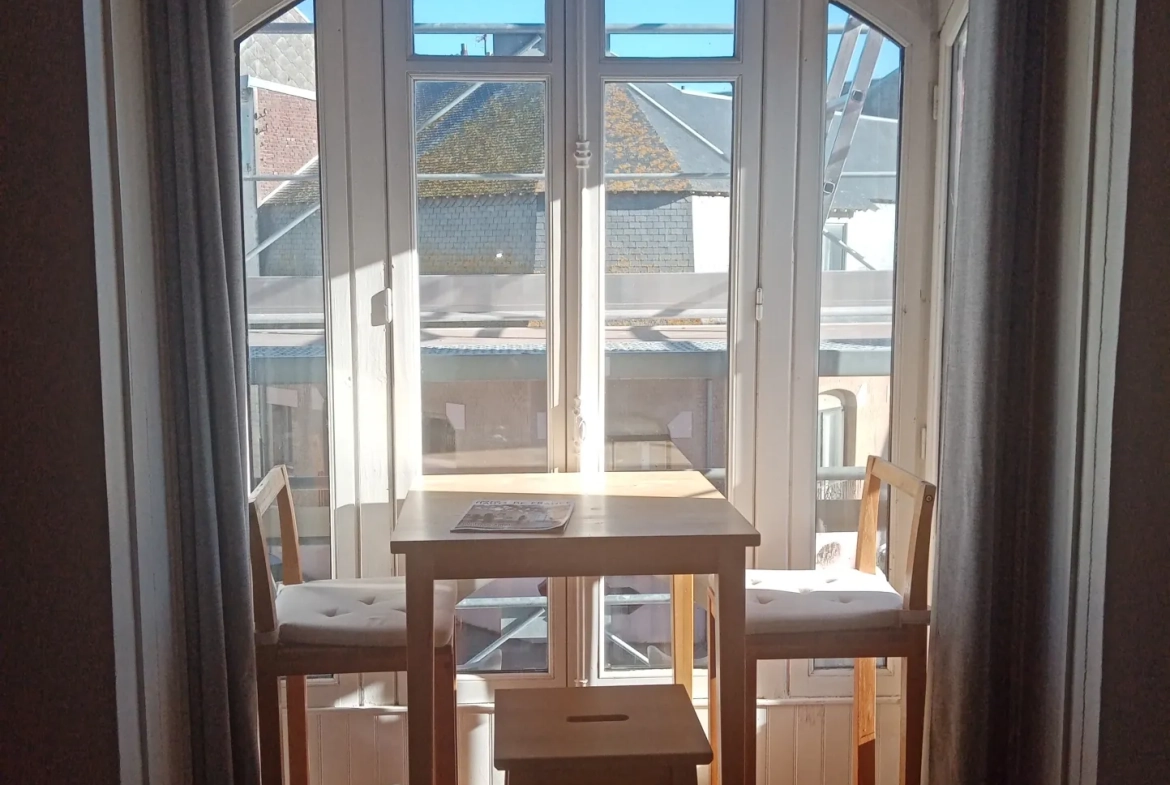 Appartement de 58 m² en bord de mer à Mers-les-Bains avec balcon 