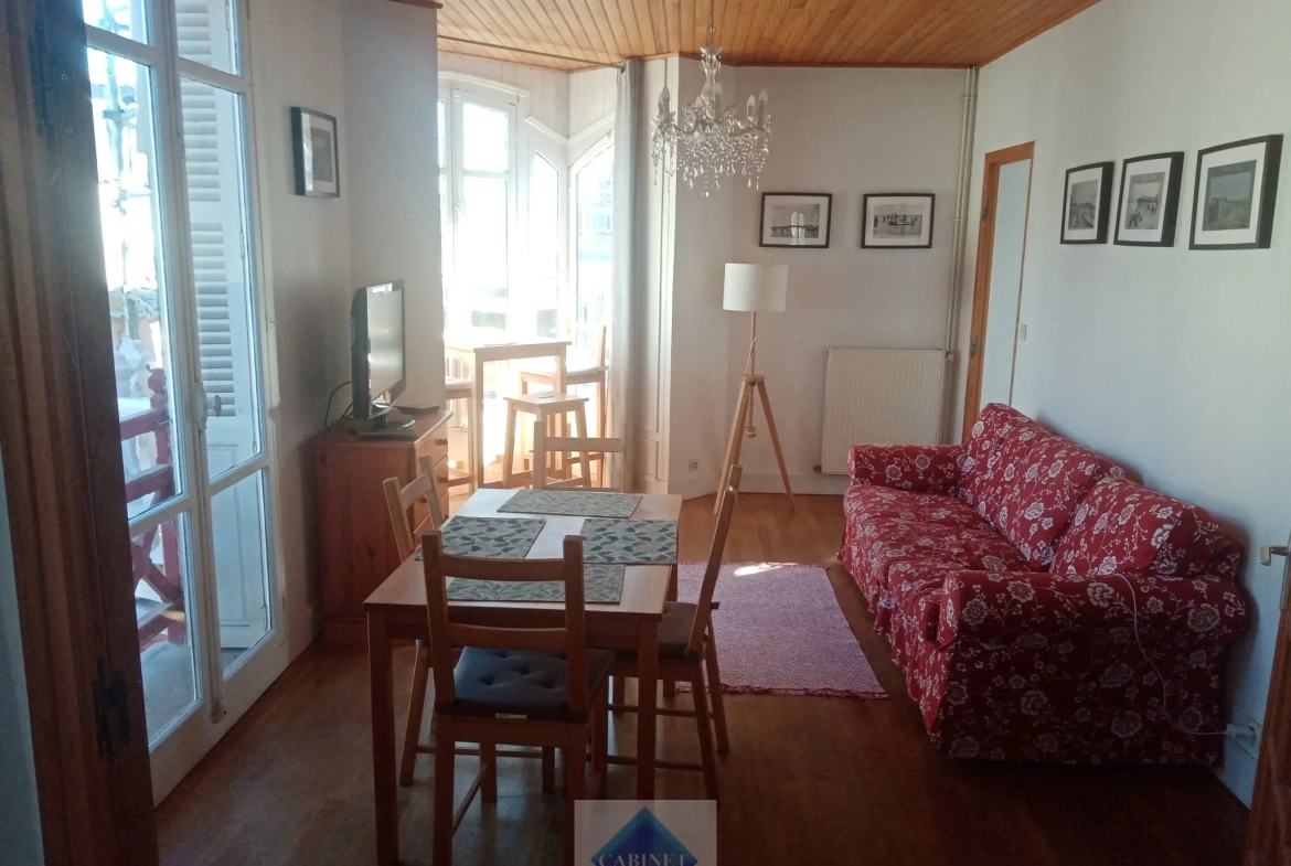 Appartement de 58 m² en bord de mer à Mers-les-Bains avec balcon 