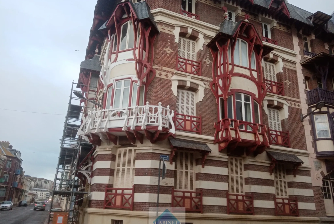 Appartement de 58 m² en bord de mer à Mers-les-Bains avec balcon 