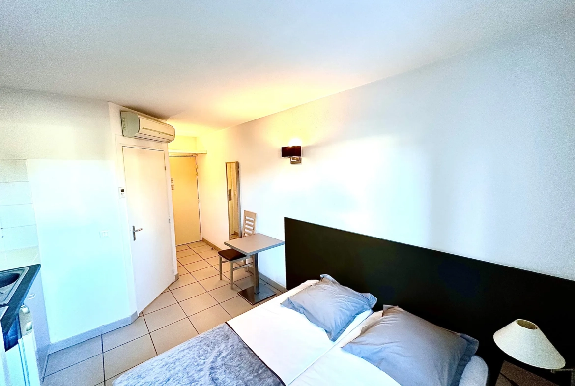 Studio de 20 m² à Aix-en-Provence avec piscine, parking et toutes options 