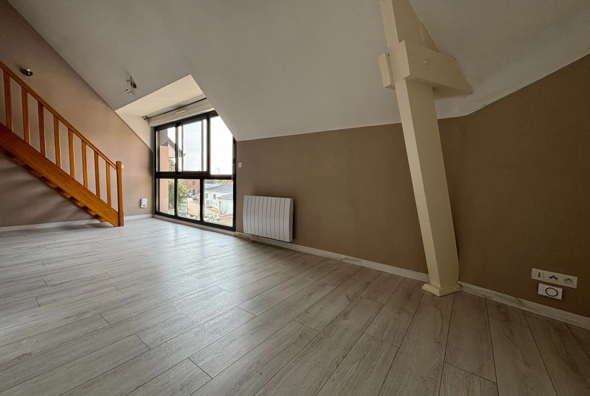 Appartement 2 pièces à vendre à Abbeville, résidence sécurisée avec parking 