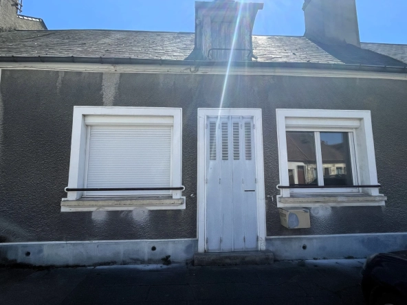 A vendre maison de 70 m² au centre de Prémery avec terrasse, proche commodités