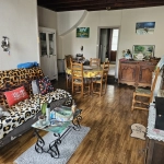 Maison de Bourg en Pierre avec 3 Chambres et Garage à Le Vanneau Irleau
