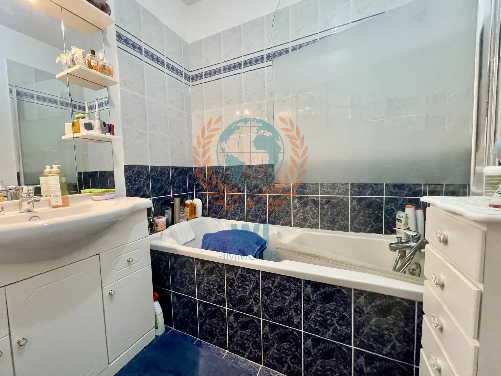 Appartement 2 pièces avec terrasse, jardin et garage à Frejus 
