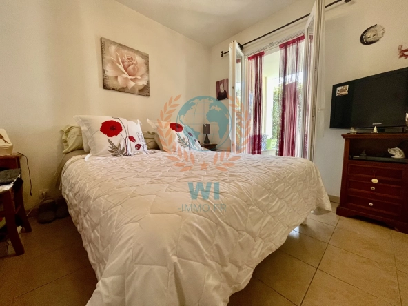 Appartement 2 pièces avec terrasse, jardin et garage à Frejus 
