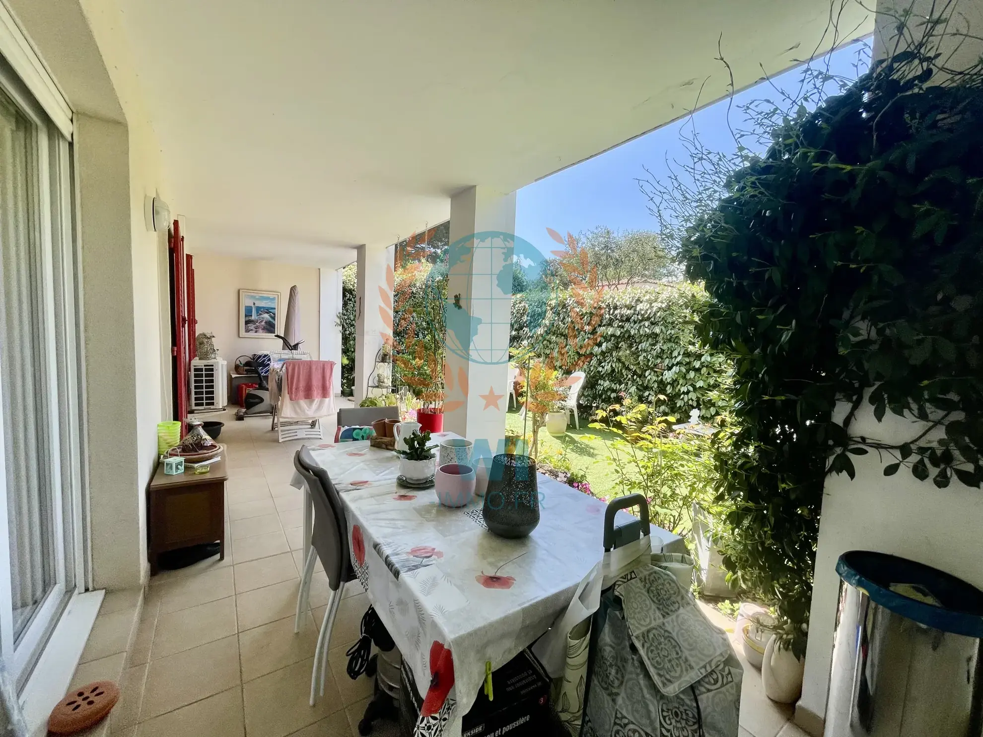 Appartement 2 pièces avec terrasse, jardin et garage à Frejus 