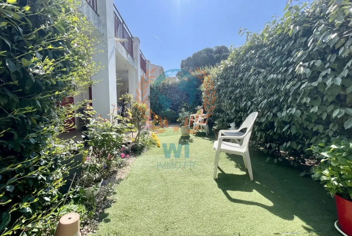 Appartement 2 pièces avec terrasse, jardin et garage à Frejus 