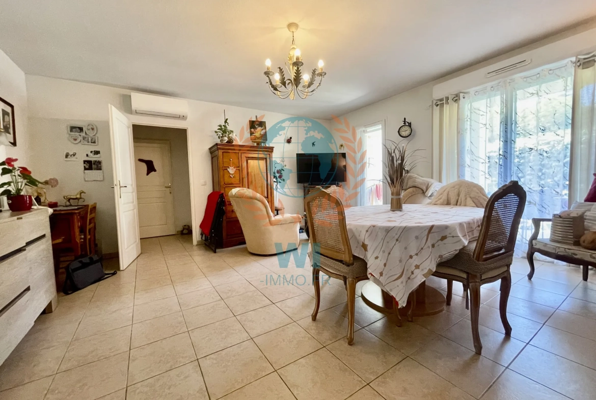 Appartement 2 pièces avec terrasse, jardin et garage à Frejus 