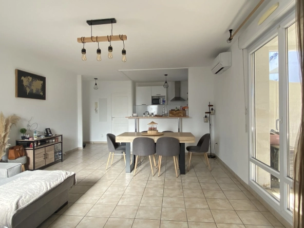 Appartement 3 pièces avec terrasse et parking à Perpignan 