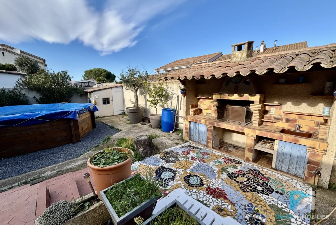 Maison individuelle avec piscine à Saint-Thibery - 125 m² 