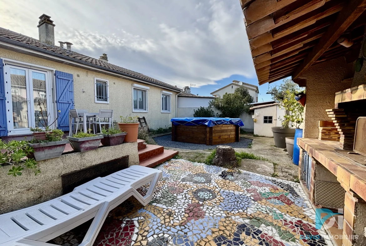Maison individuelle avec piscine à Saint-Thibery - 125 m² 