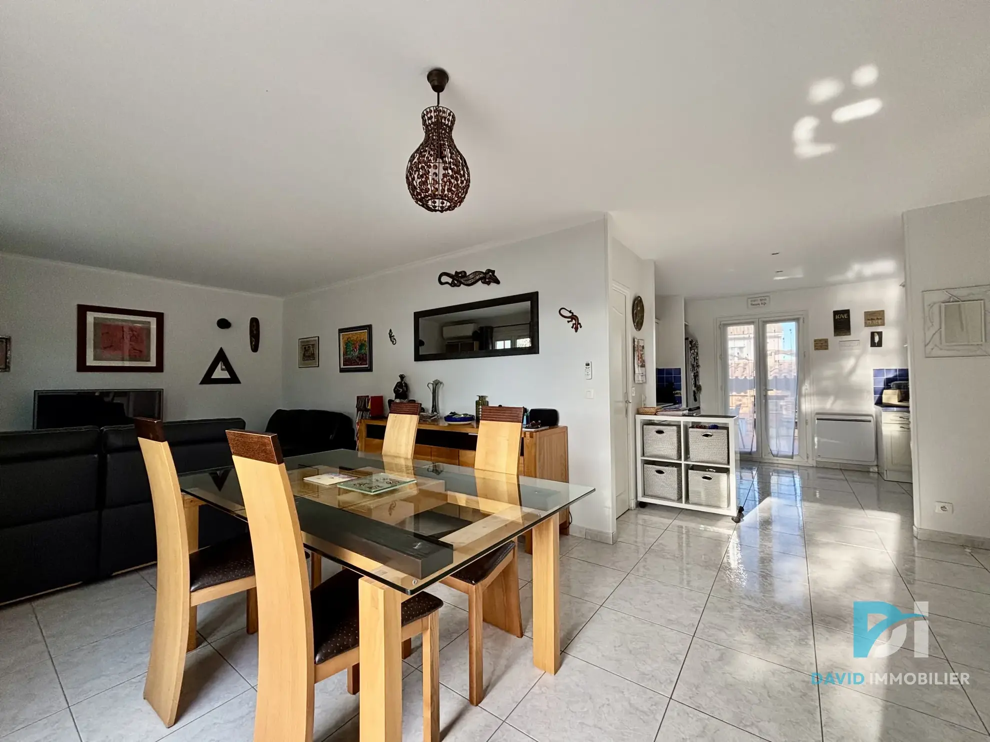 Maison individuelle avec piscine à Saint-Thibery - 125 m² 