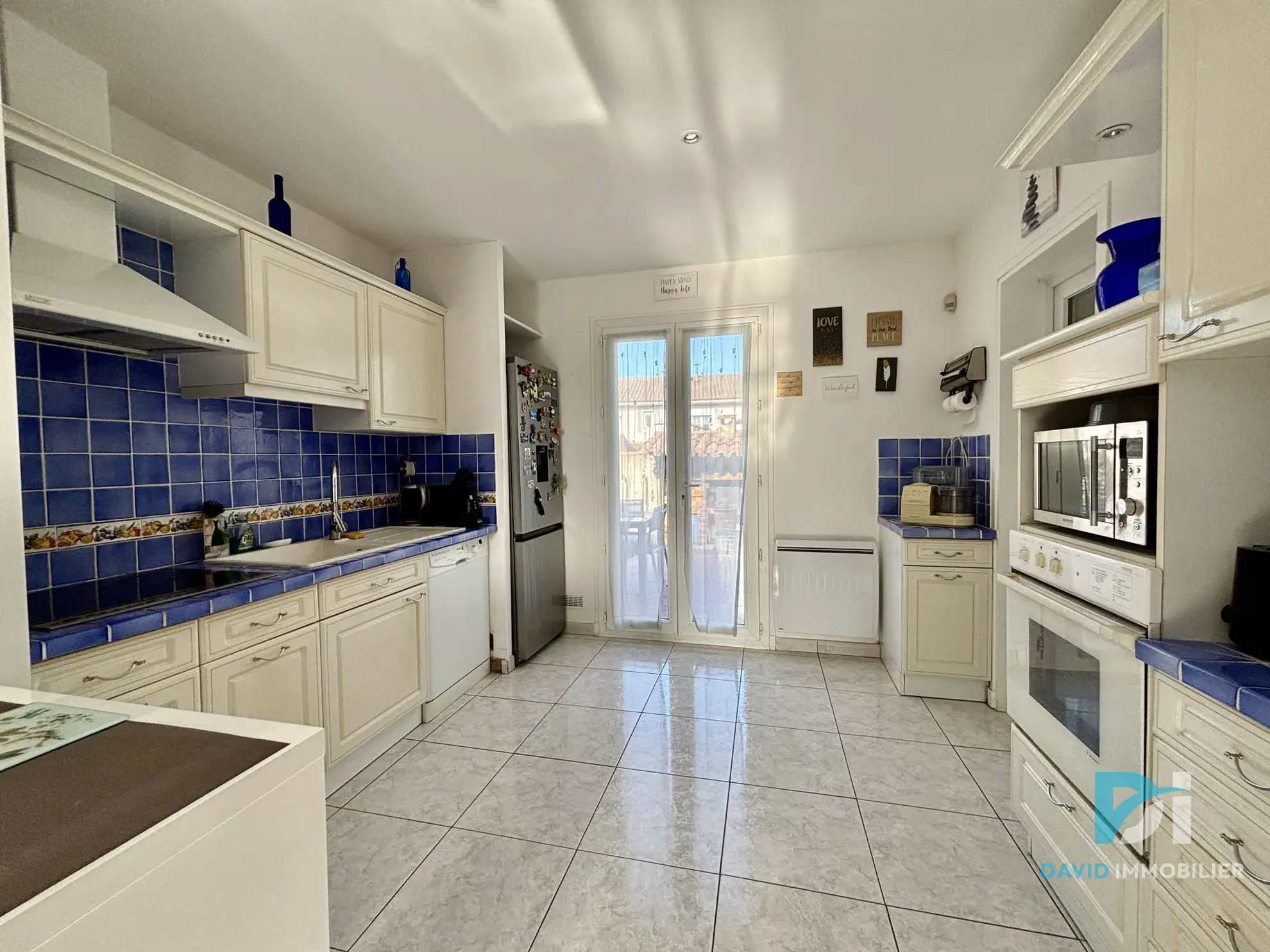 Maison individuelle avec piscine à Saint-Thibery - 125 m² 