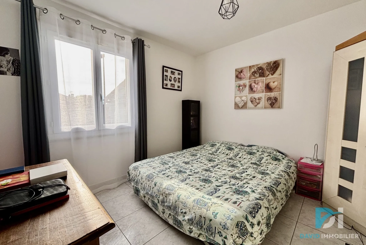 Maison individuelle avec piscine à Saint-Thibery - 125 m² 