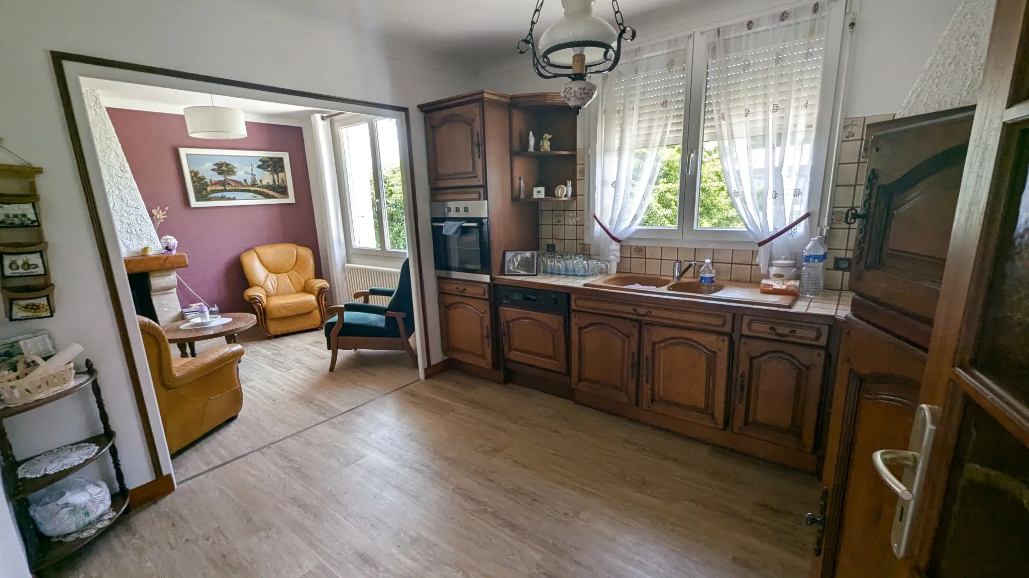 Maison familiale à Magne de 116 m² avec sous-sol et terrain arboré à vendre 