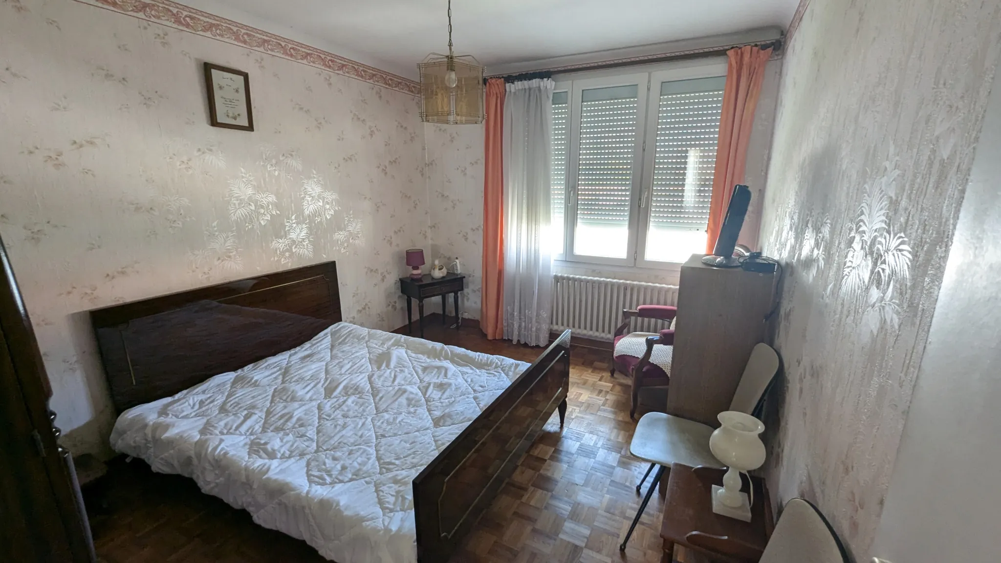 Maison familiale à Magne de 116 m² avec sous-sol et terrain arboré à vendre 