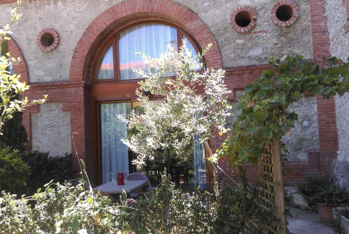 Maison familiale avec 3 chambres, terrasse ensoleillée à Argeles-sur-Mer 