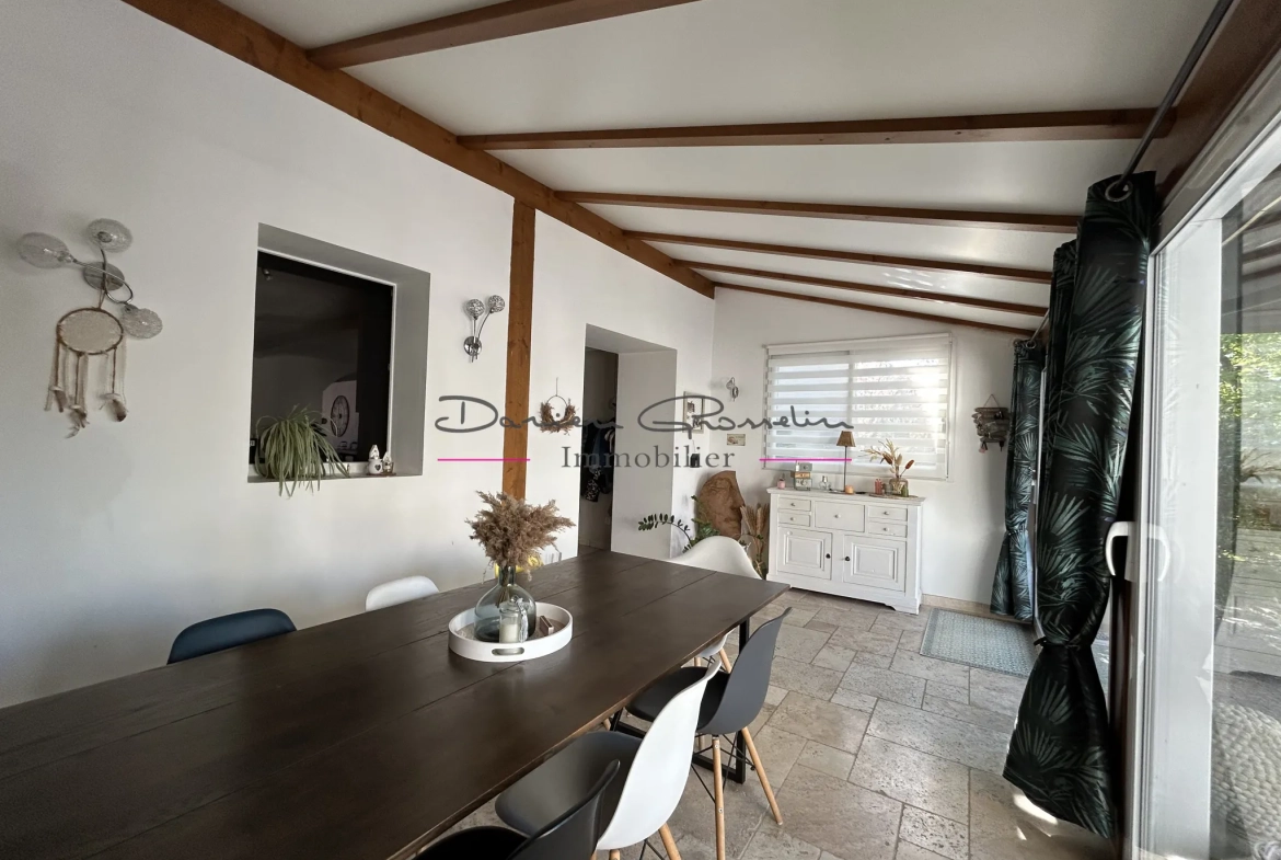 Maison à vendre de 145 m² avec jardin à Croizet-sur-Gand en Loire 
