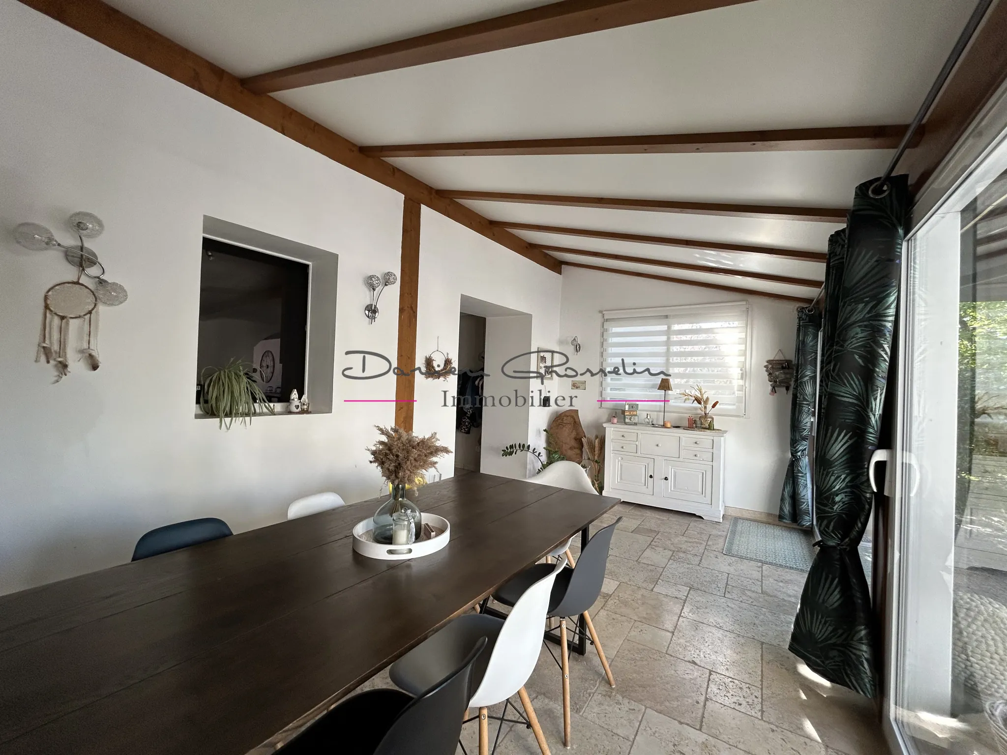 Maison à vendre de 145 m² avec jardin à Croizet-sur-Gand en Loire 