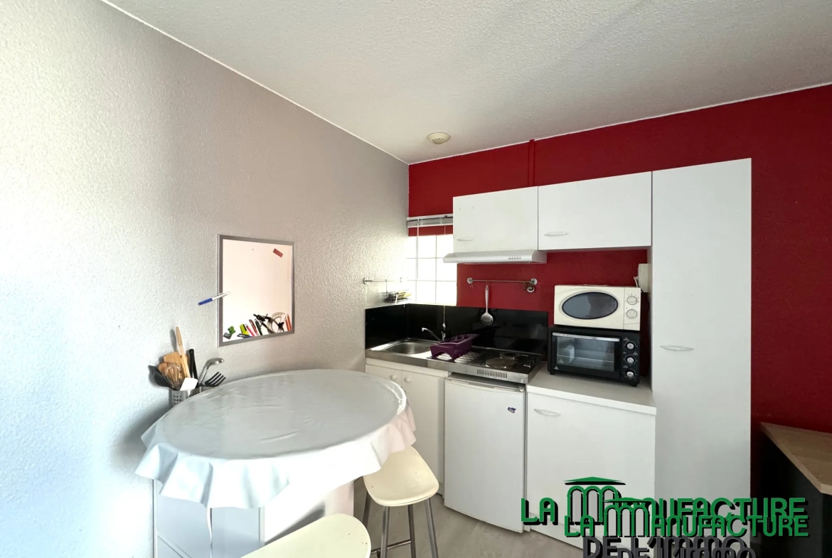 Studio meublé à vendre à Saint-Étienne, idéal premier achat ou investissement locatif 
