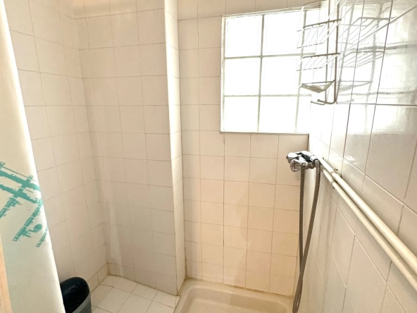 Studio meublé à vendre à Saint-Étienne, 28 m², idéal investisseur ou premier achat 