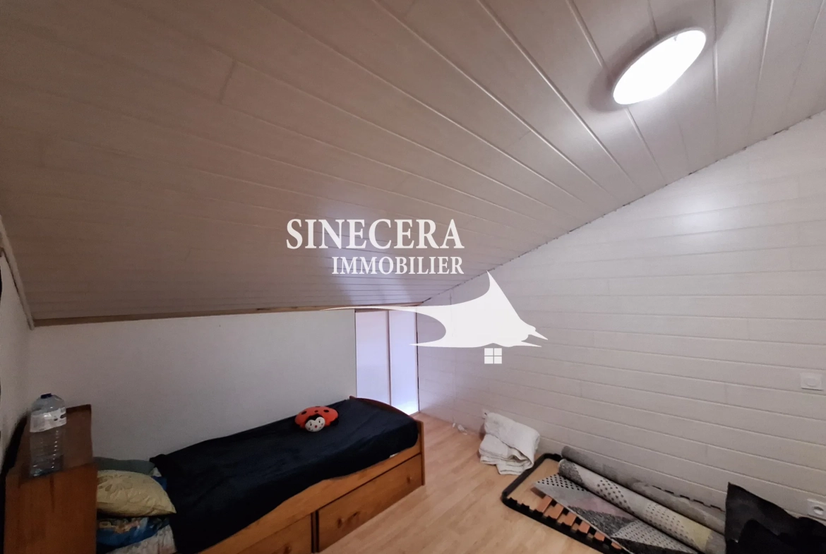Maison moderne en bois avec jardin à Ribérac - 156 m² 