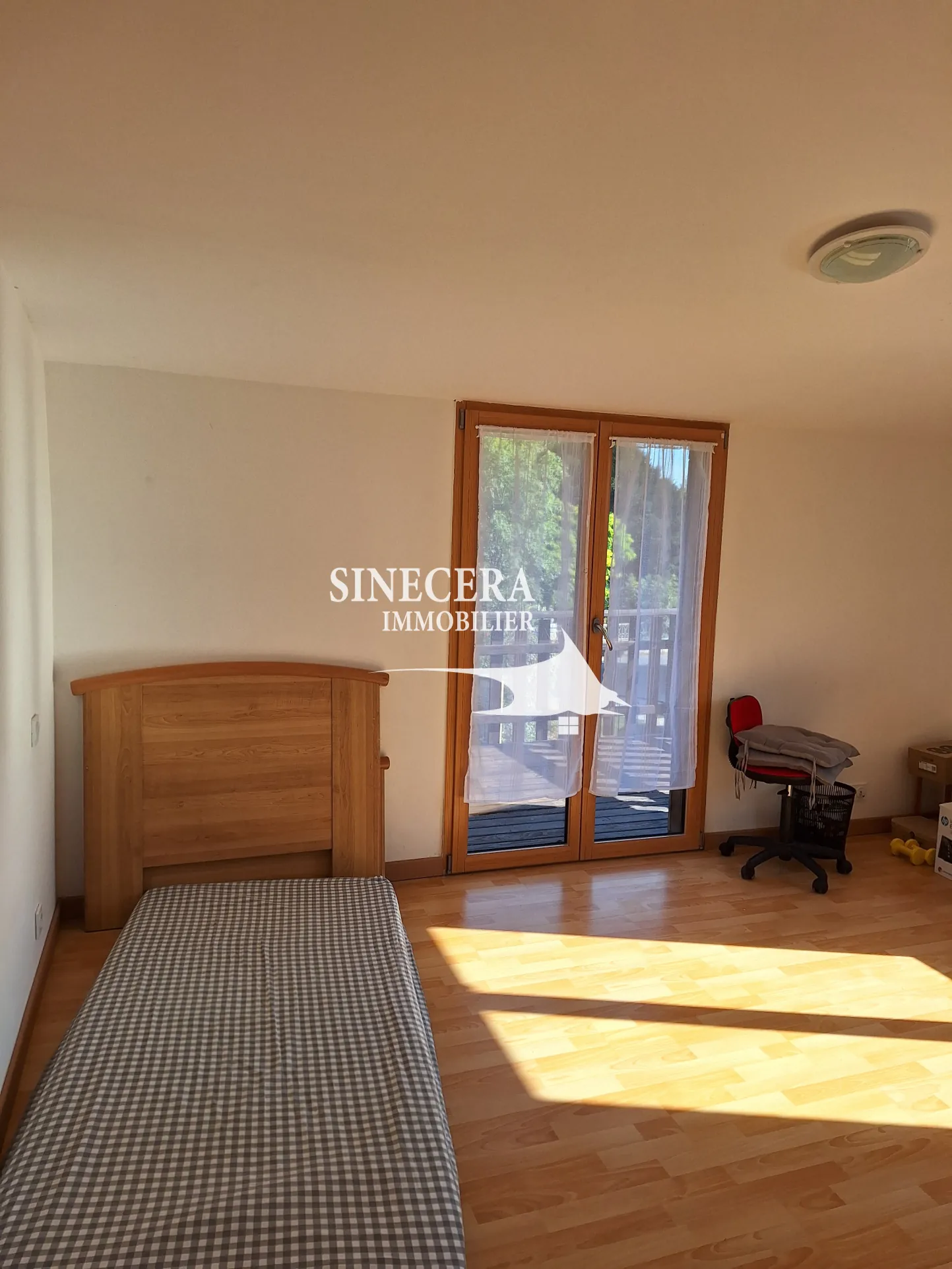 Maison moderne en bois avec jardin à Ribérac - 156 m² 