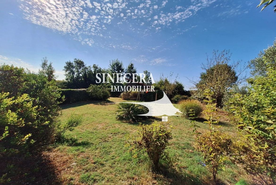 Maison moderne en bois avec jardin à Ribérac - 156 m² 