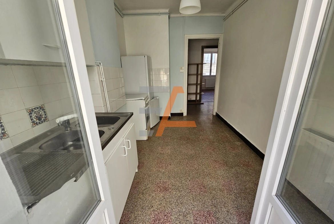 Appartement 3 pièces lumineux avec terrasse à Saint-Étienne, secteur Tréfilerie 