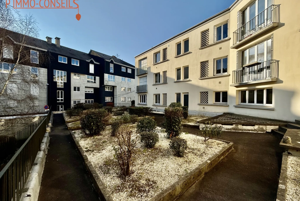 Appartement T2 à Nantes avec parking et patio - Emplacement privilégié 