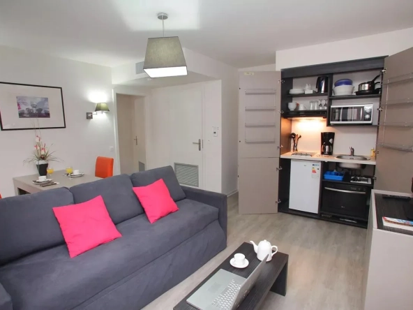 Investissement immobilier : Studio meublé avec parking au centre de Strasbourg