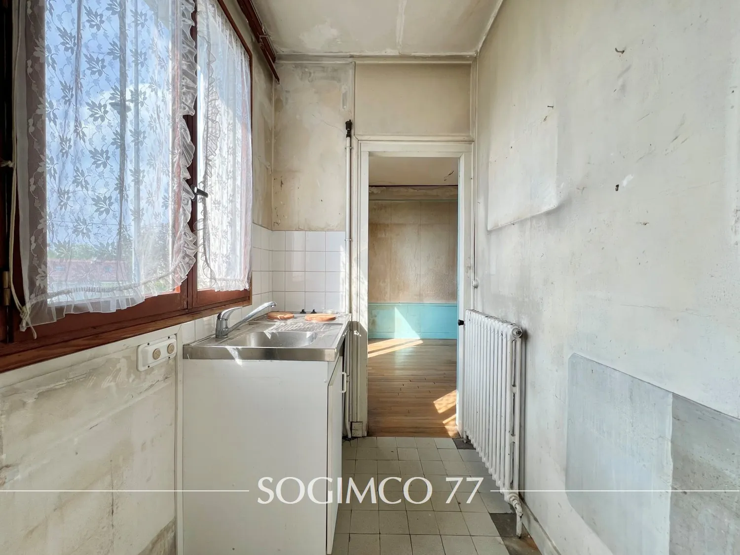Maison à rénover de 75 m² avec terrain à Thorigny-sur-Marne 
