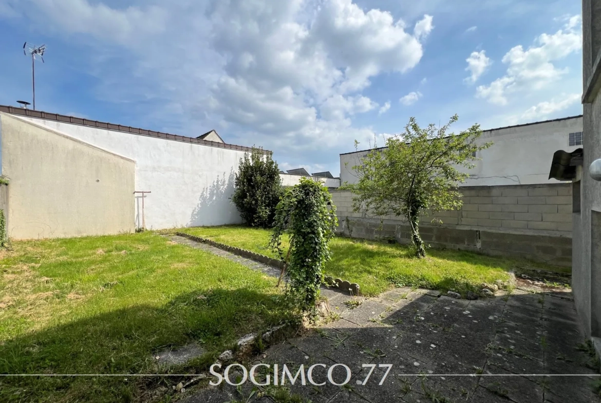 Maison à rénover de 75 m² avec terrain à Thorigny-sur-Marne 