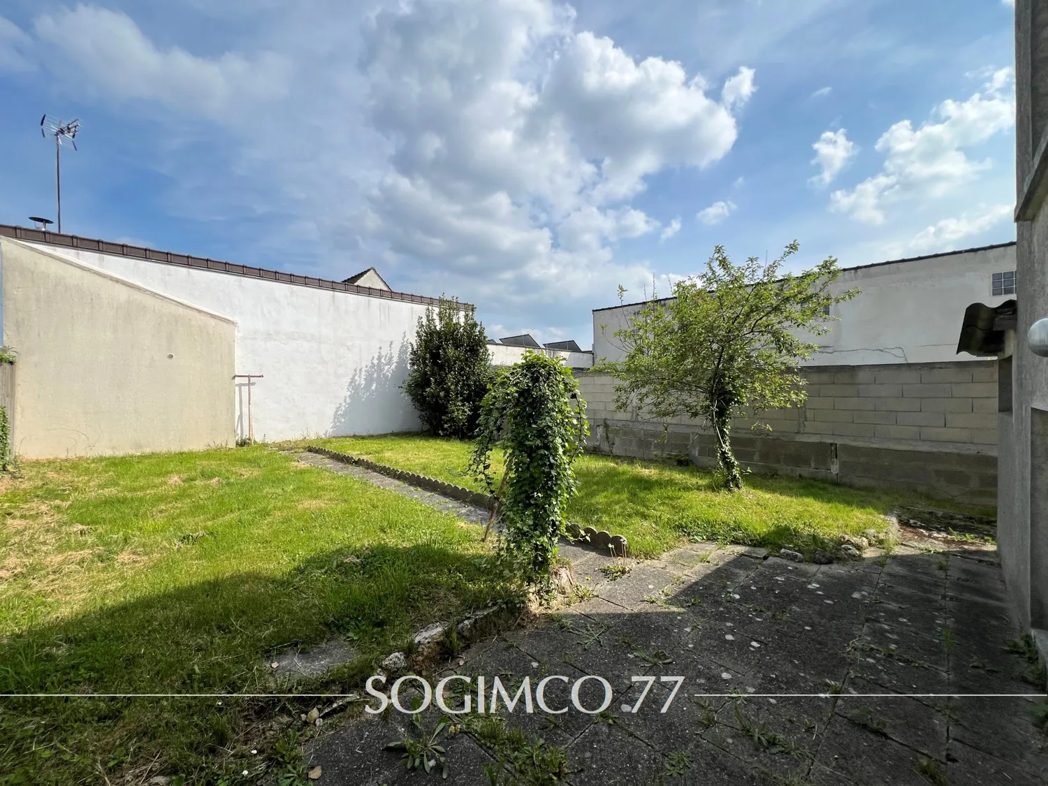 Maison à rénover de 75 m² avec terrain à Thorigny-sur-Marne 