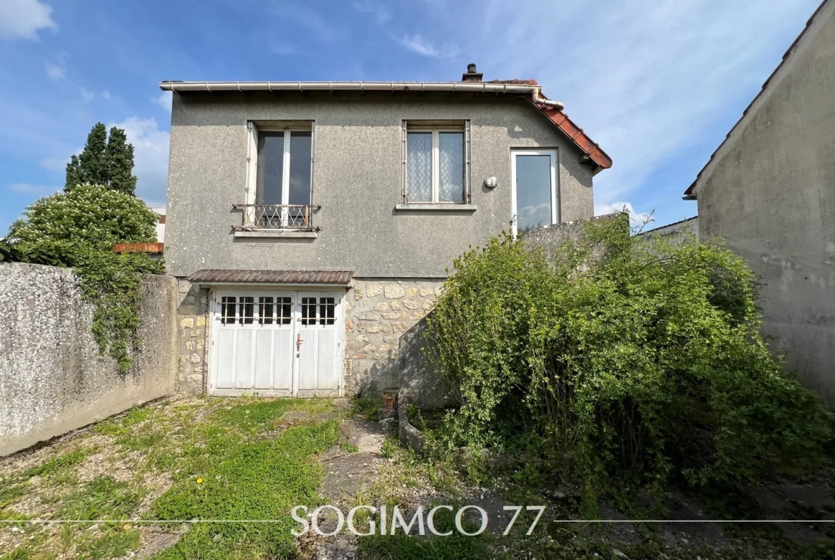 Maison à rénover de 75 m² avec terrain à Thorigny-sur-Marne 