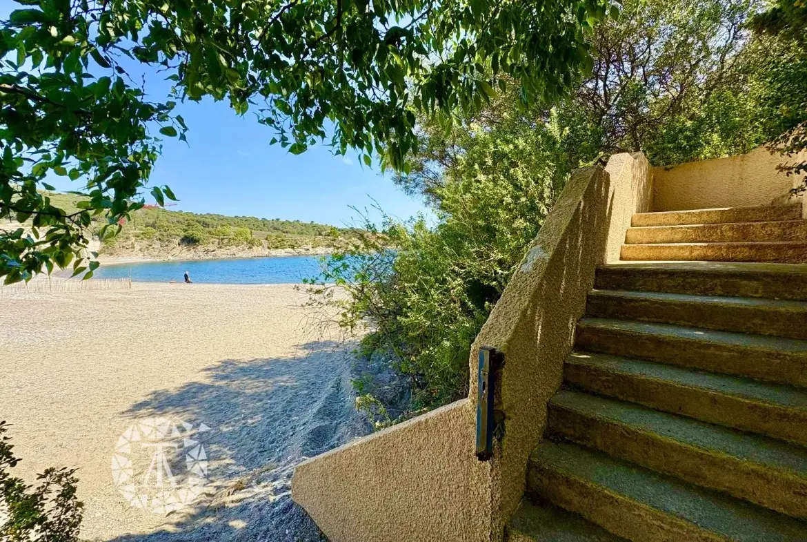 Appartement avec terrasse et accès direct à la plage à Banyuls-sur-Mer 