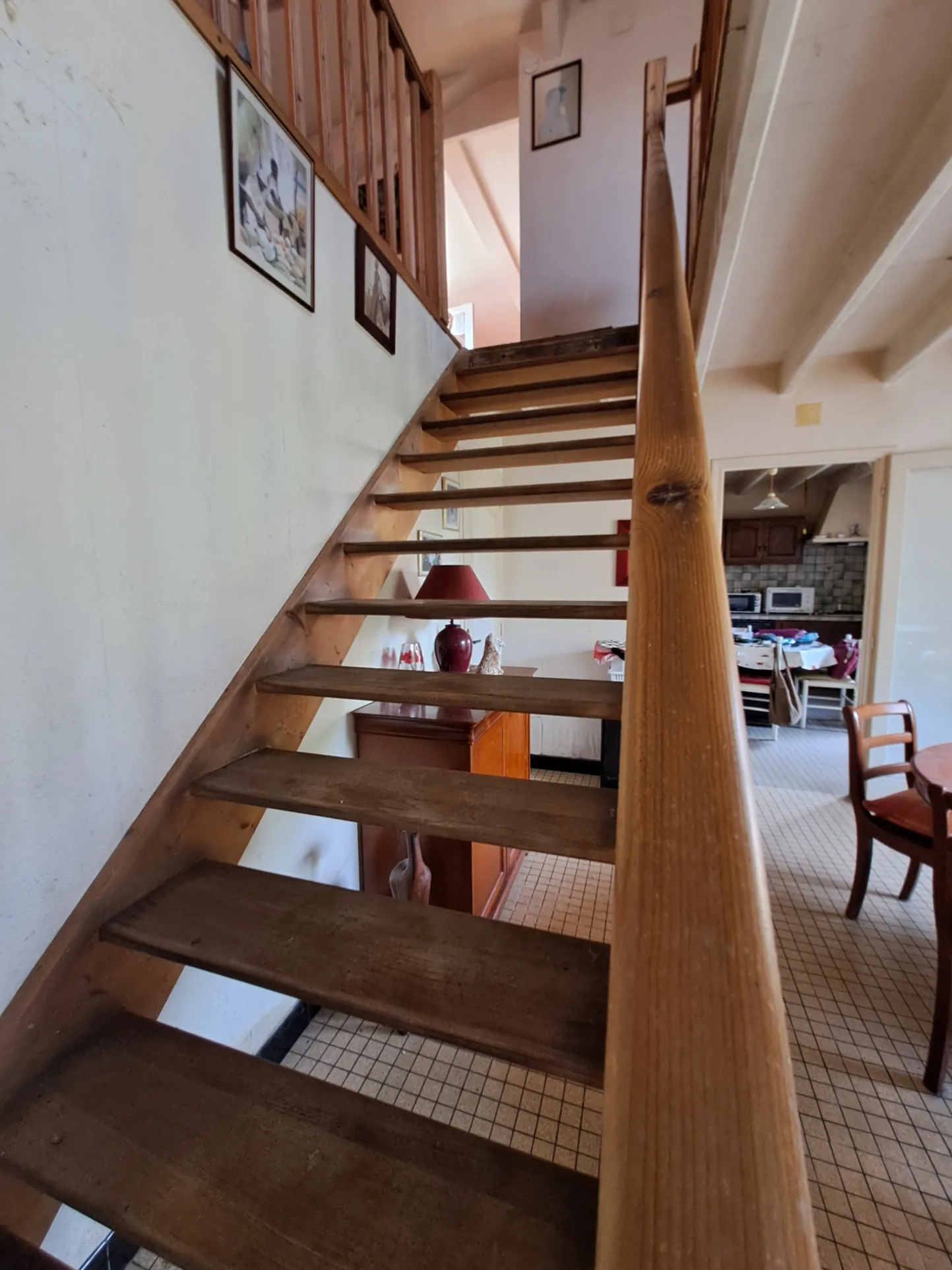 Maison de village à rénover dans le Gers avec terrains et garage 