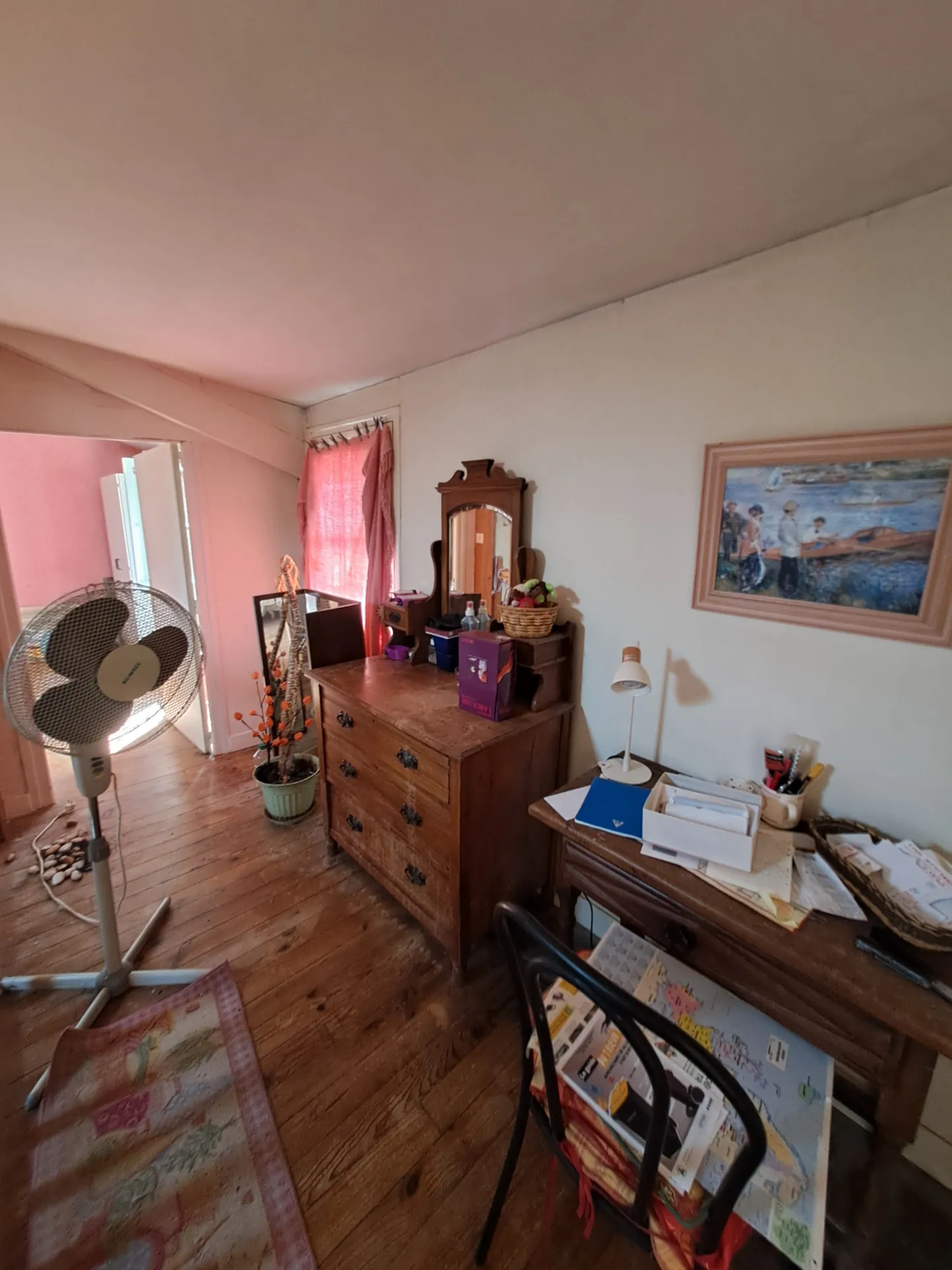 Maison de village à rénover dans le Gers avec terrains et garage 