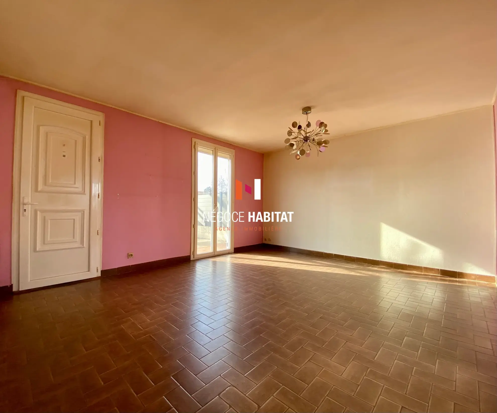 Villa T3 avec terrasse et garage à Lunel-Viel, 275 m² de parcelle 