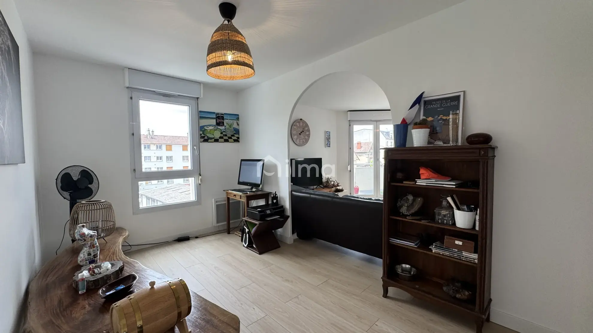 Appartement 4 pièces à vendre au cœur de Meaux avec parking et balcon 