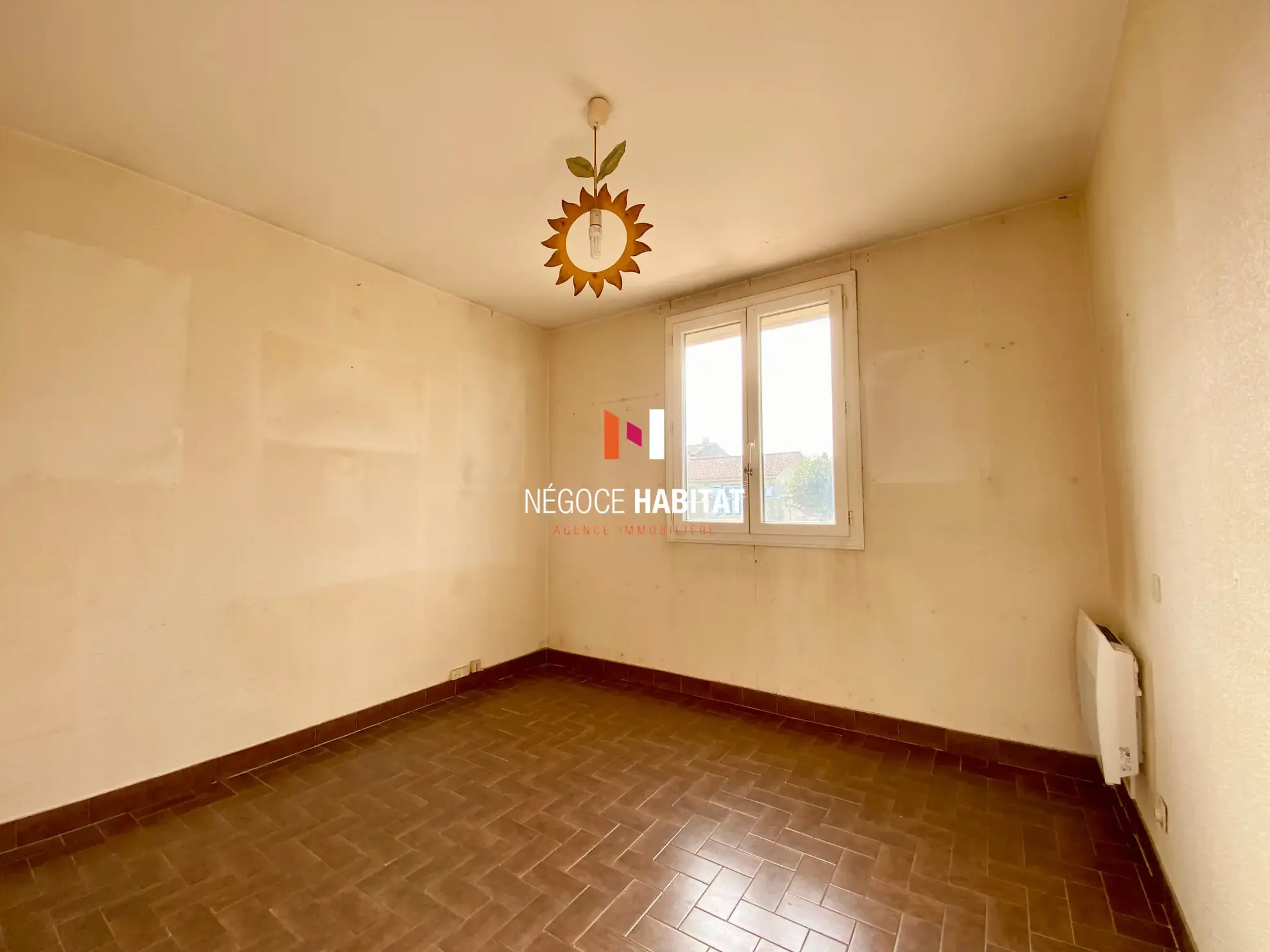Villa T3 avec terrasse et garage à Lunel-Viel, 275 m² de parcelle 